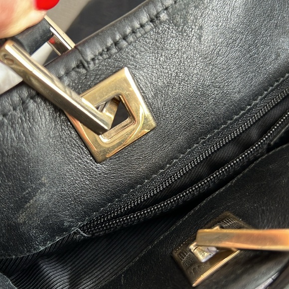 Gucci GG Canvas Bucket Tote in Black with Gold-tone Hardware VTG - Picture 14 of 16